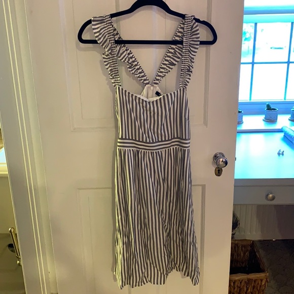 Madewell Ruffle Dress - Picture 2 of 7